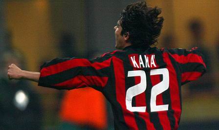 图片报：米兰对金玟哉感兴趣，在今夏就曾观察过他