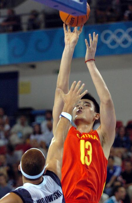 棋牌游戏的发展史：百家乐是如何从法国贵族流传到全球的？（从法国贵族到全球流行：百家乐在棋牌游戏史中的传播轨迹）